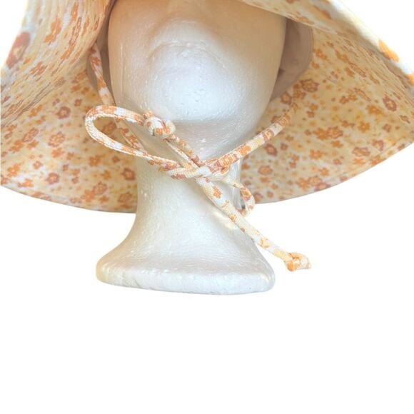 Lack of Color Holiday Bucket Hat Sunshine Bloom NWT S/M main image 7